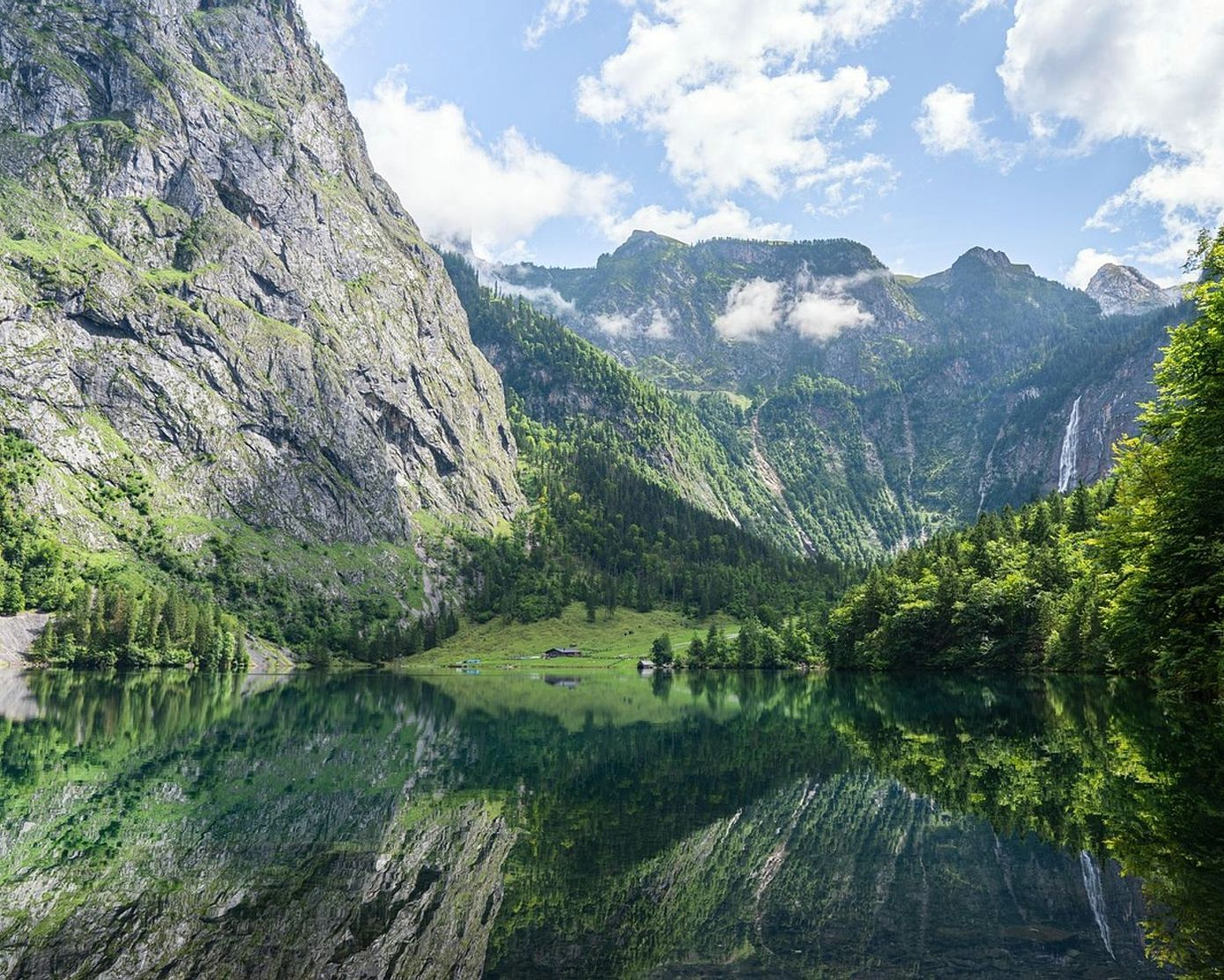 La orilla del lago